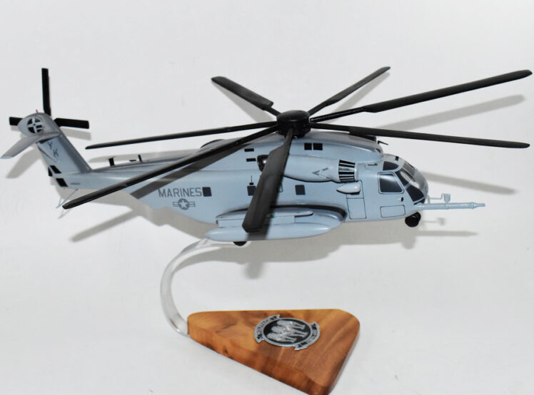 Sikorsky CH-53e SUPER STALLION™, HMH-466 Wolfpack