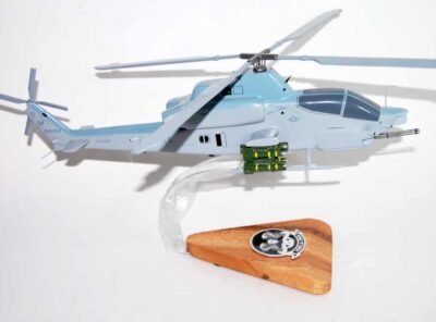 HMLA-369 Gunfighters AH-1z Model,Bell Helicopter,Cobra,Mahogany Scale Model