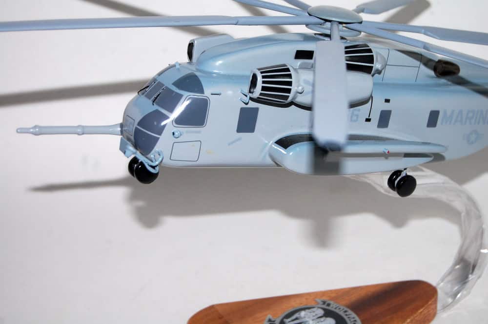 HMH-466 Wolfpack CH-53E Model