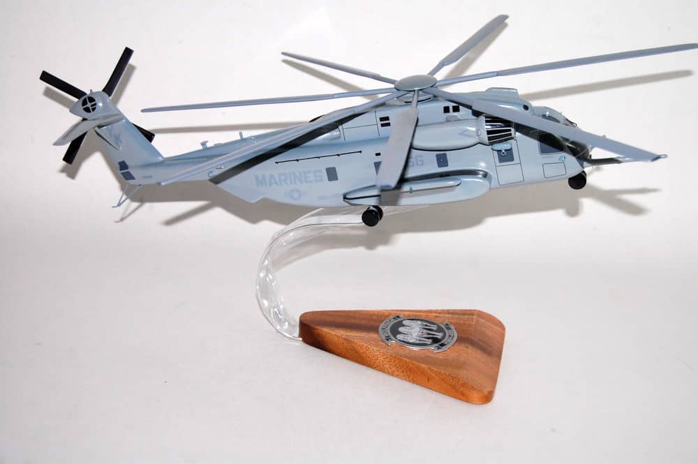 HMH-466 Wolfpack CH-53E Model