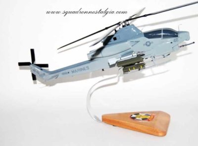 HMLA-169 World Famous Vipers AH-1z Model,Bell Helicopter,Cobra,Mahogany Scale Model