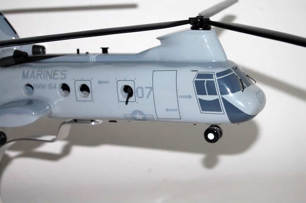 HMM-164 Knightriders CH-46 Model