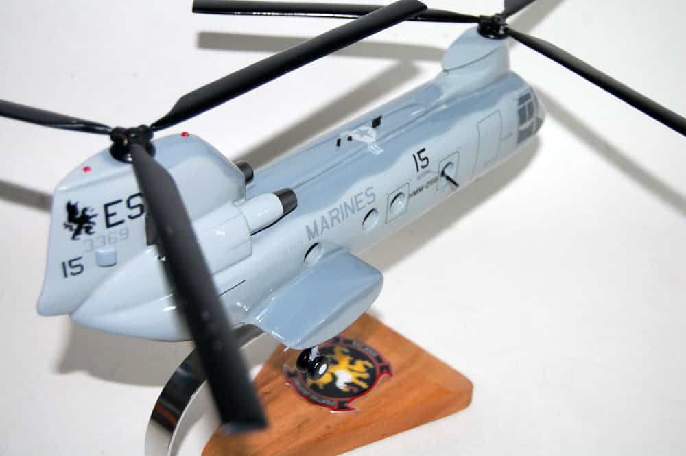 HMM-266 Fighting Griffins CH-46 Model