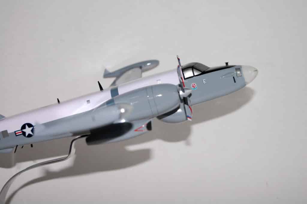 VP-17 White Lightenings P-2v7 Model