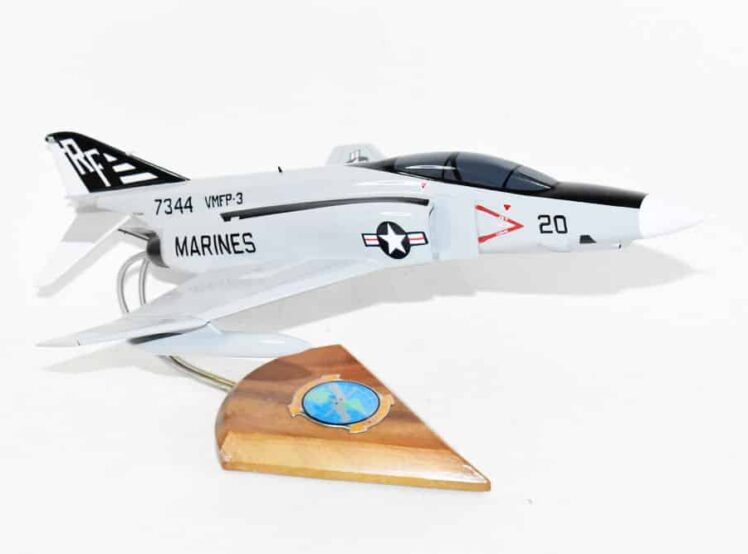 VMFP-3 Eyes of the Corps (1976) RF-4b Model