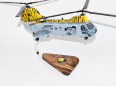 HMM-262 Flying Tigers CH-46 (2013) model