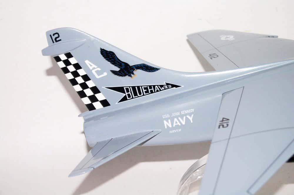 VA-72 Blue Hawks A-7e (1990) Model