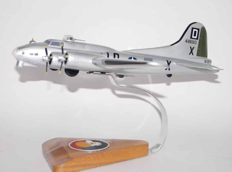 418th Bombardment Squadron B-17G Model
