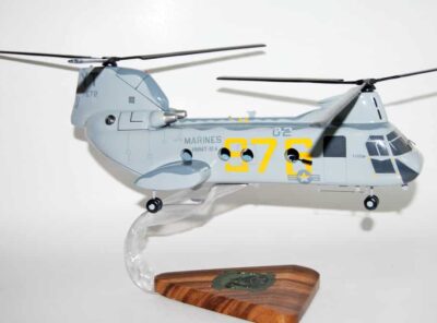 HMMT-164 Knightriders (976) CH-46 Model