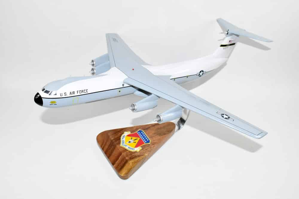 445th Airlift Wing C-141b Starlifter model