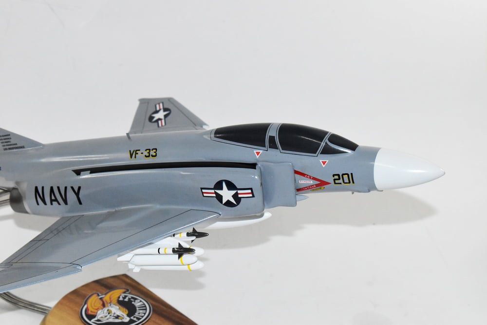 VF-33 Tarsiers F-4J (201) Phantom Model