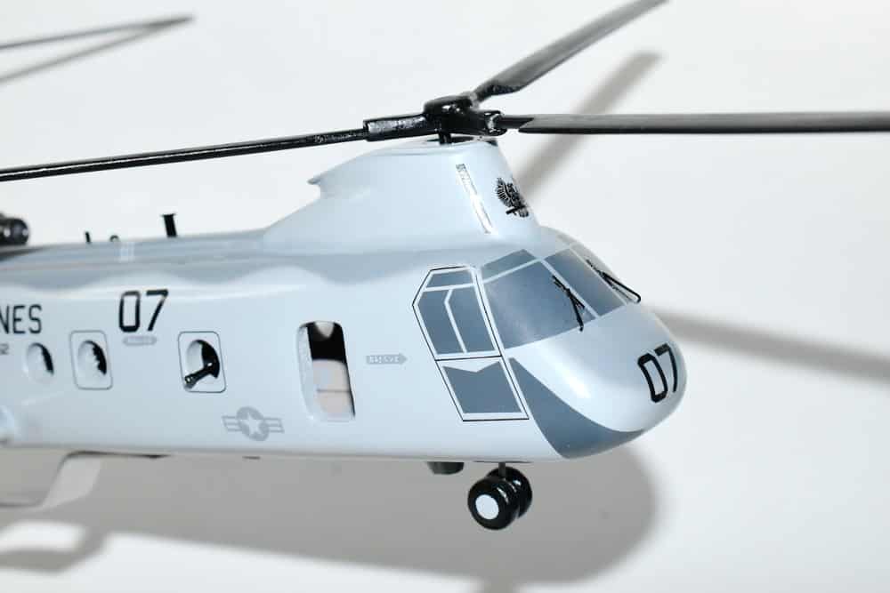 HMM-162 Golden Eagles CH-46 Phrog Model