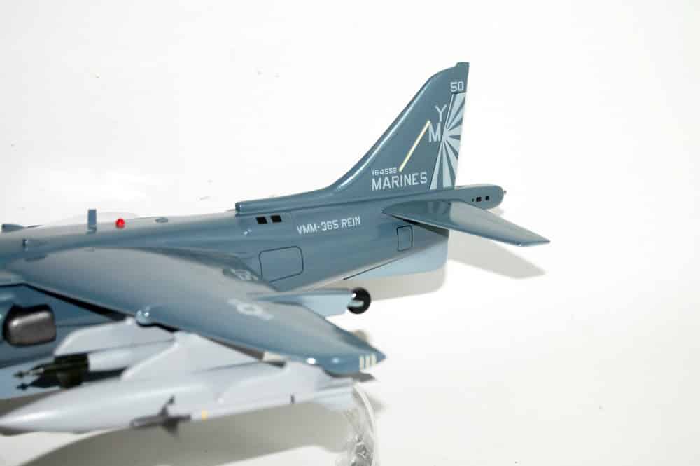 VMM-365 Blue Knights (REIN) AV-8B Harrier Model