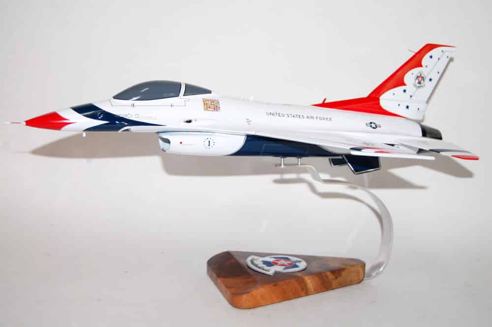 United States Air Force Thunderbirds F-16 Model