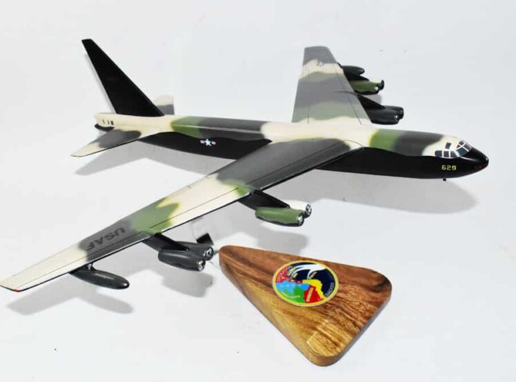 Operation Linebacker B-52D Model