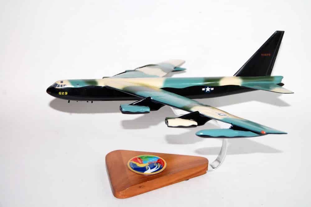 Operation Linebacker B-52G Model
