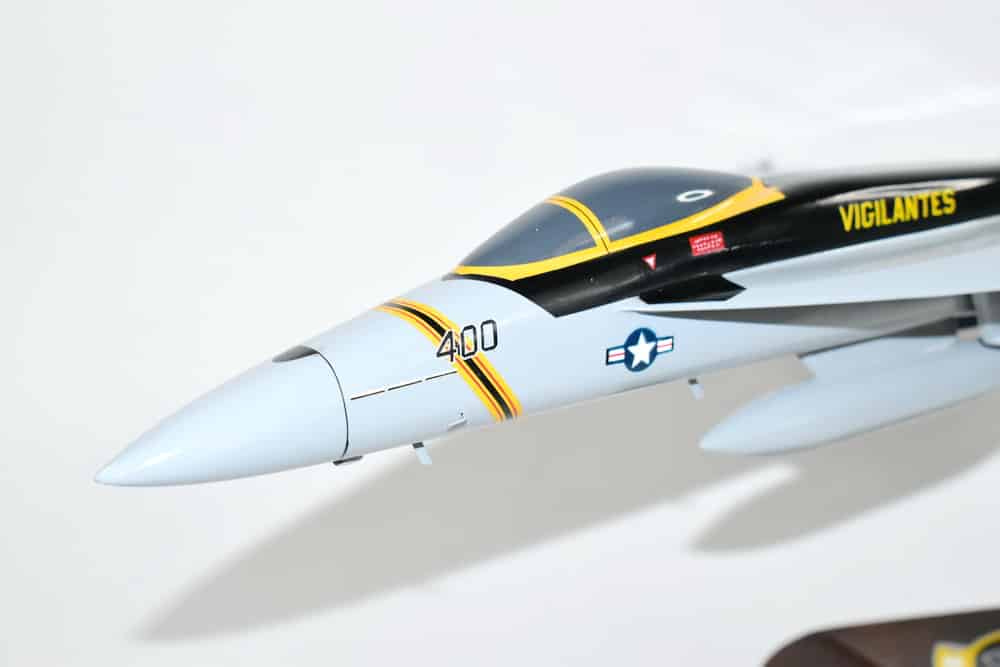 技MIX/AC126 F-4J VF-151 Vigilamtes | monsterdog.com.br