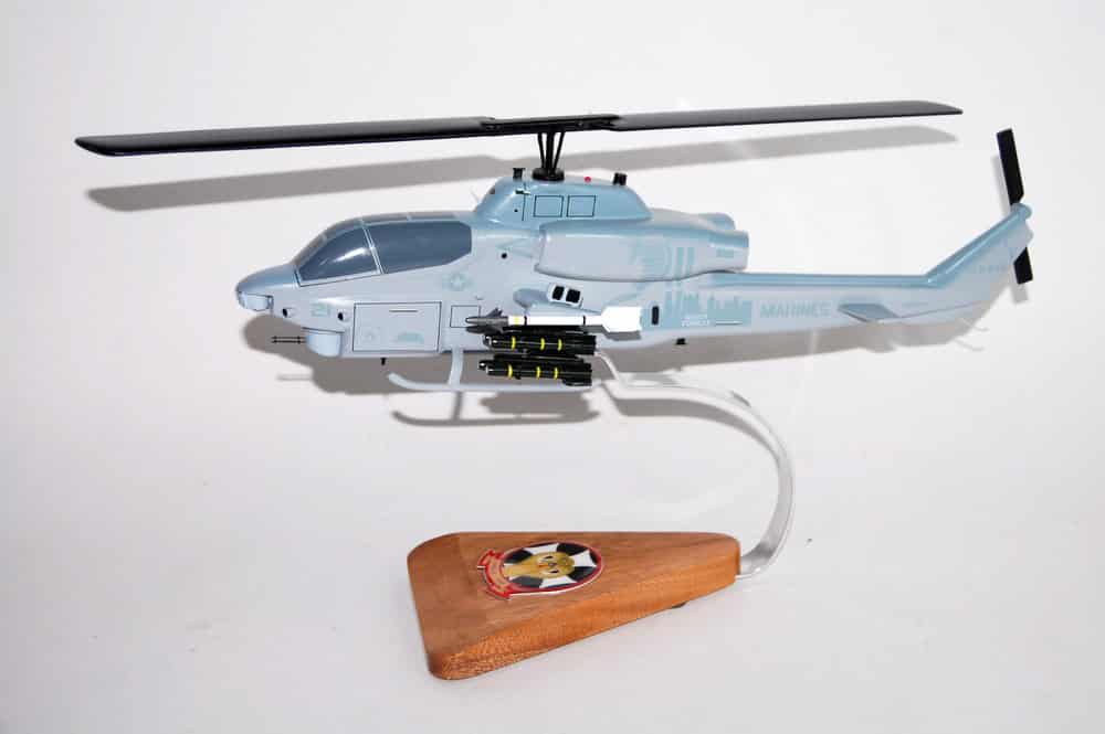 HMLA-169 World Famous Vipers AH-1W Model (9/11 Scheme)