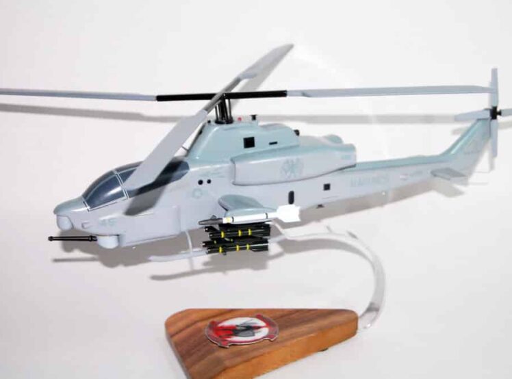 HMLA-469 Vengeance AH-1Z Model