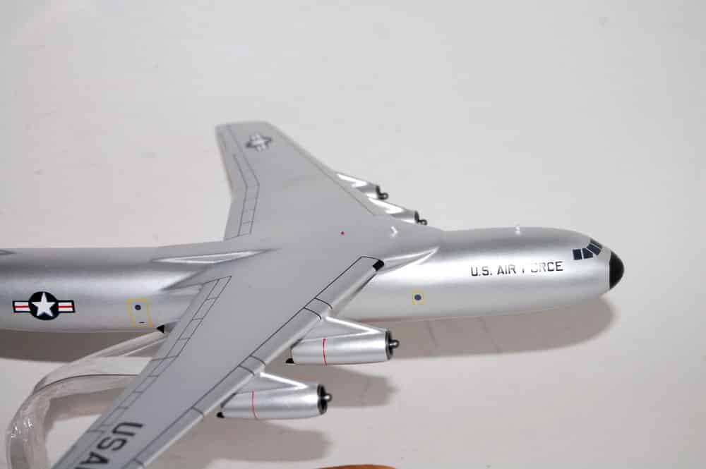 30th Military Airlift Squadron (MAS) C-141a Starlifter Model