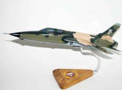Wild Weasel Squadron F-105F Thunderchief Model