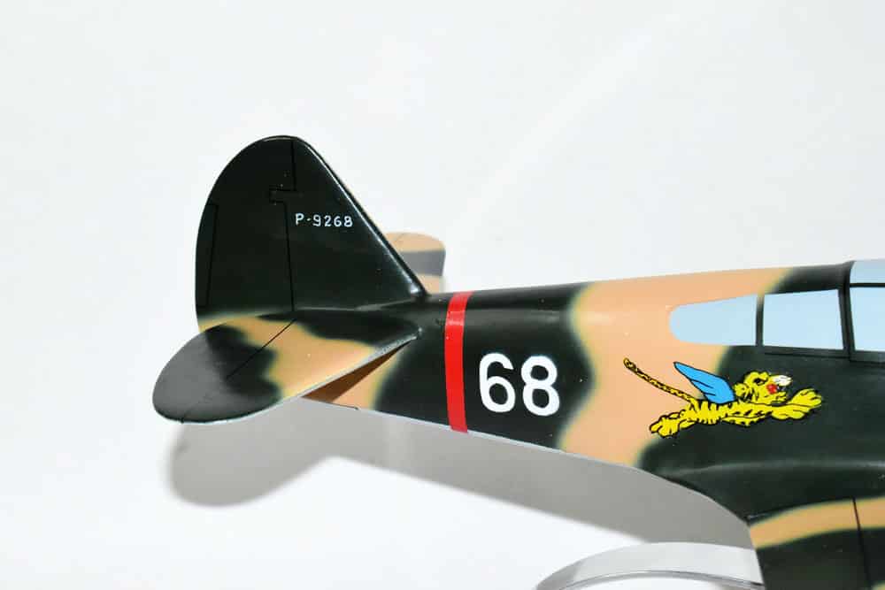 Curtiss P-40 Warhawk (P8268) Model