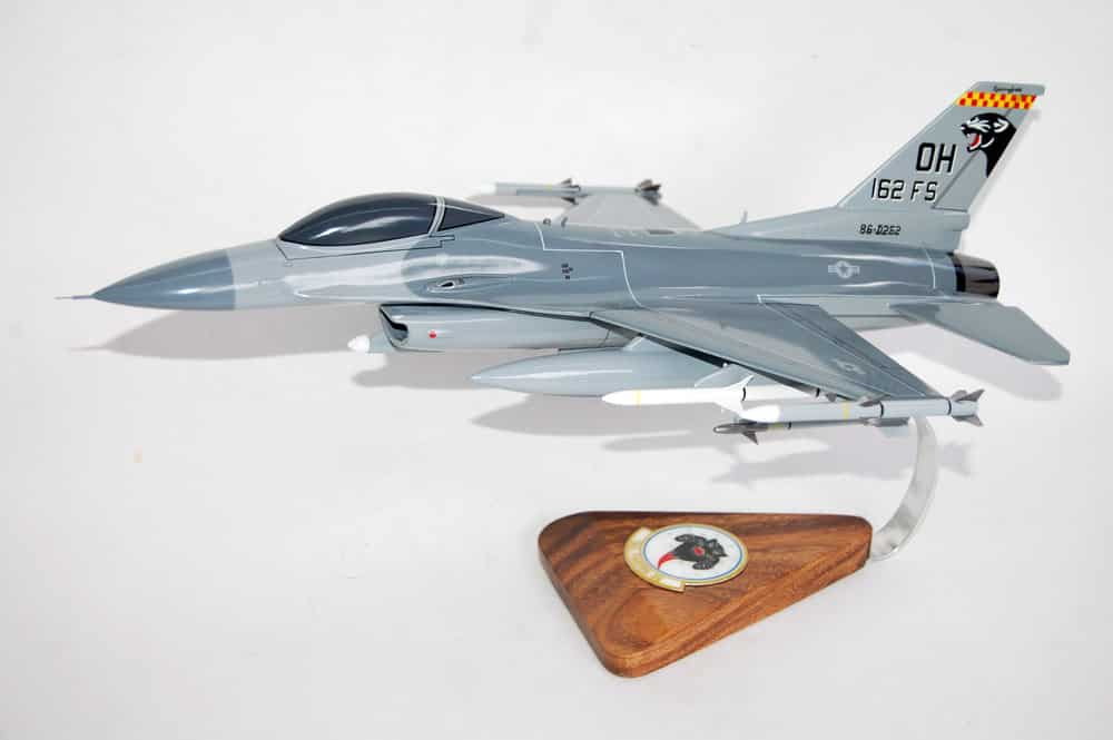 162d Fighter Squadron F-16 Fighting Falcon Model