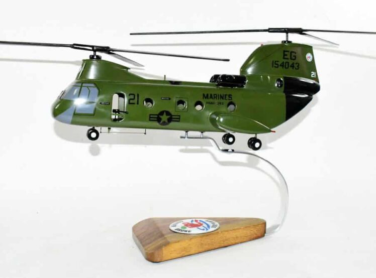 HMM-263 Gopher Broke CH-46 Model