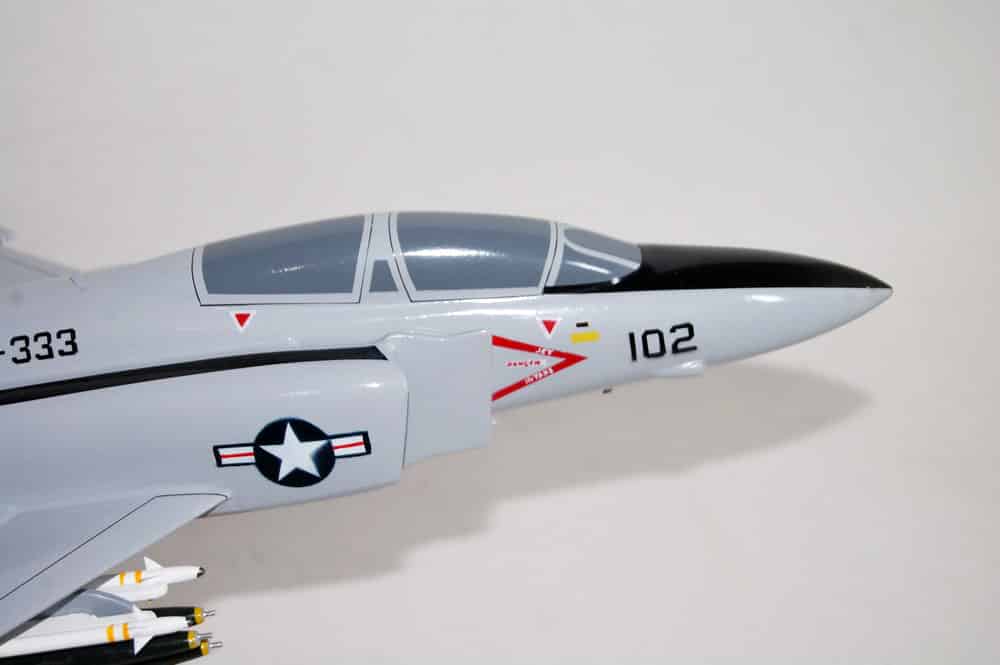 VMFA-333 Fighting Shamrocks (153889) F-4J Model