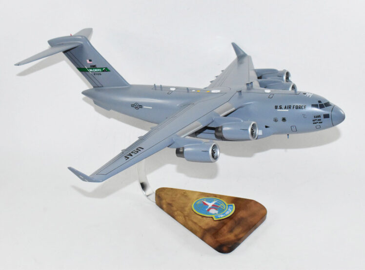728th Airlift Squadron Flying Knights McChord AFB C-17 Model