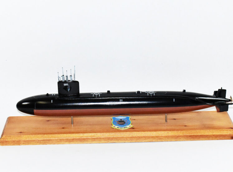 USS Guitarro SSN-665 Submarine Model