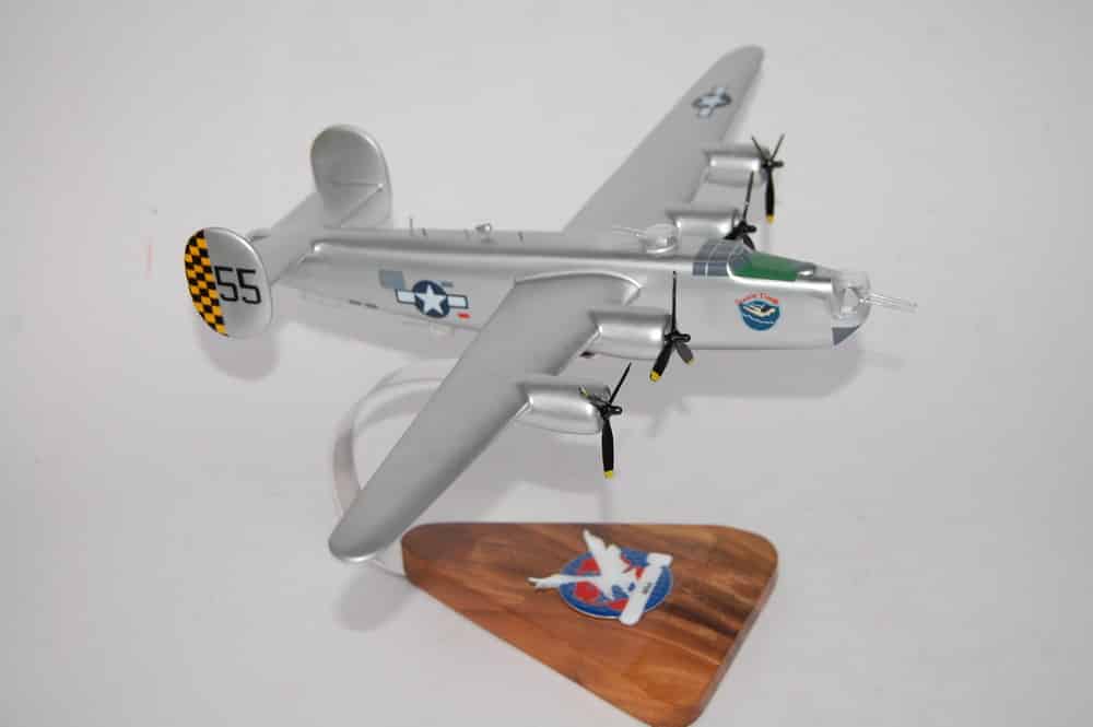 493rd Bomb Squadron 7th Bomb Group B-24J Model