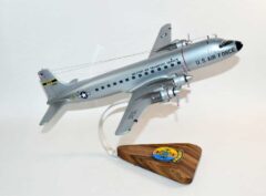 VR-22 MATS C-118A Liftmaster (DC-6A) Model