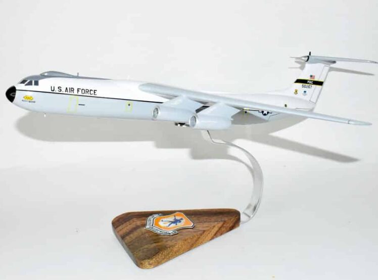 437th Military Airlift Wing 65-0267 1982 C-141b Model