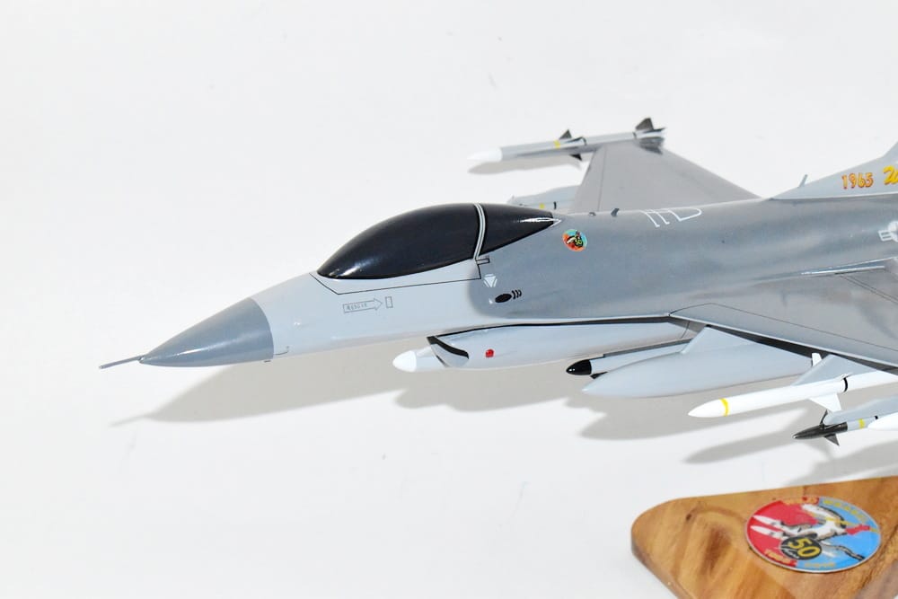 Wild Weasel 50 Years F-16 Model