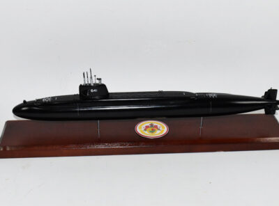 USS Simon Bolivar SSBN-641 Submarine Model (Black Hull)