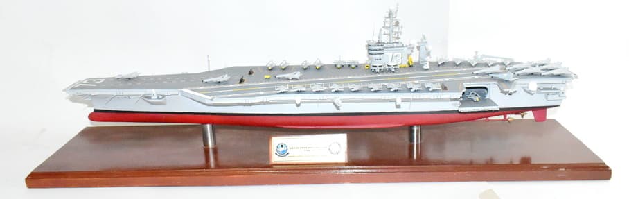USS George Washington CVN-73 Aircraft Carrier Model