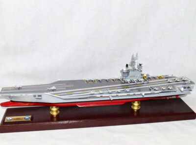 USS George H.W. Bush CVN-77 Aircraft Carrier Model