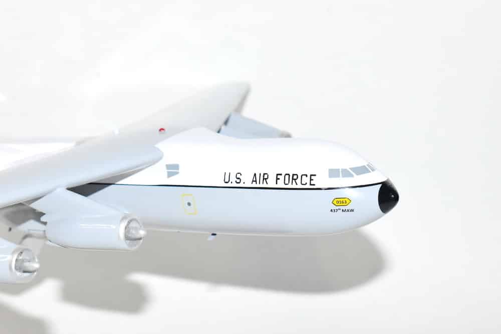 437th Military Airlift Wing 66-0163 C-141a Model