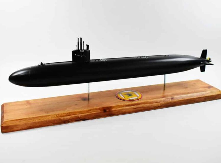 USS Albuquerque (SSN-706) FLT I (Black Hull) Submarine Model