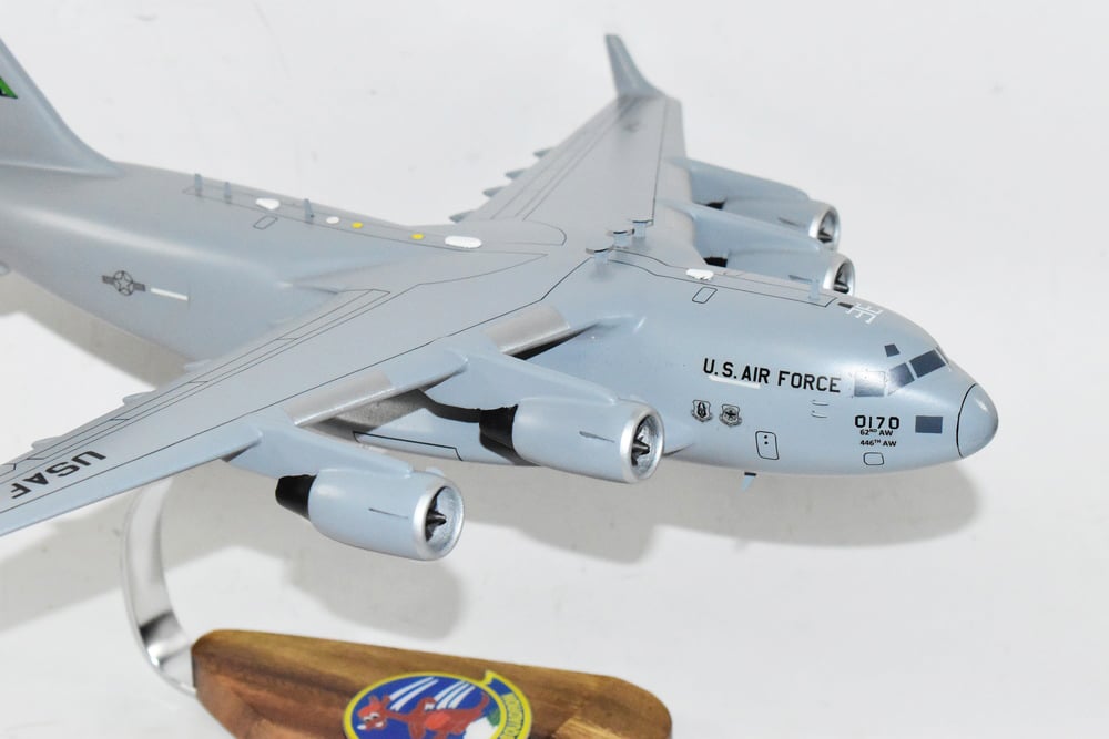 97th Airlift Squadron Fightin' Roos (99170 McChord AFB) C-17 Model