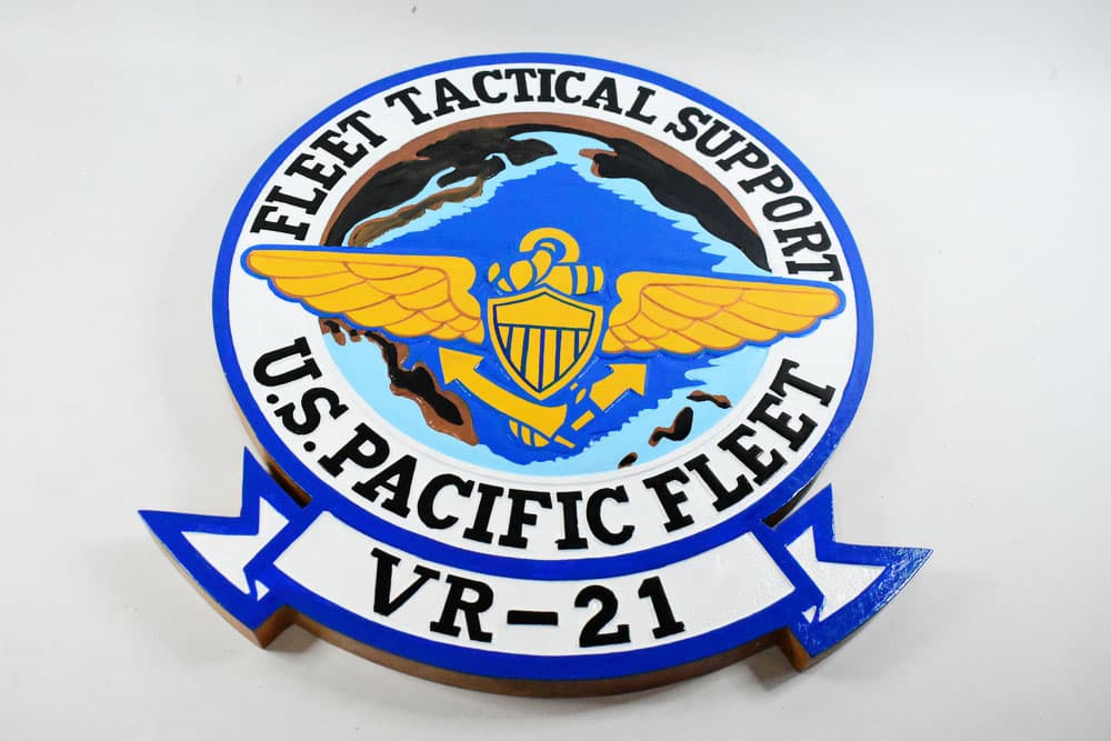VR-21 Pineapple Airlines Plaque