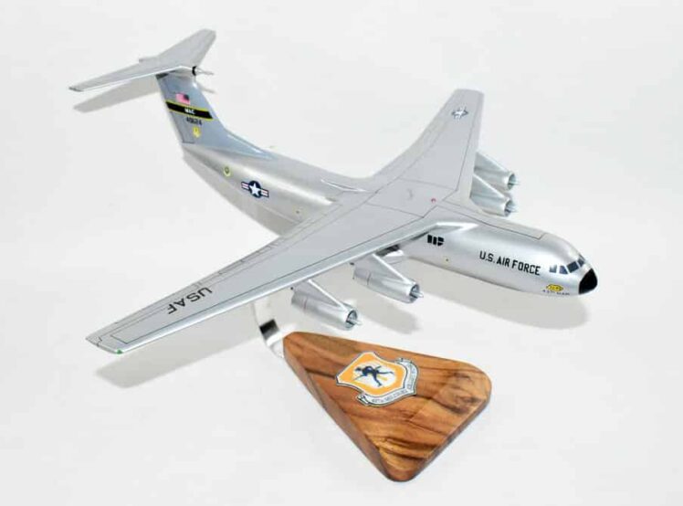 437th Military Airlift Wing (0624 1969) C-141a Model