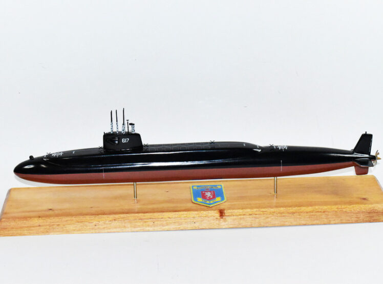 USS Alexander Hamilton SSBN-617 Submarine Model