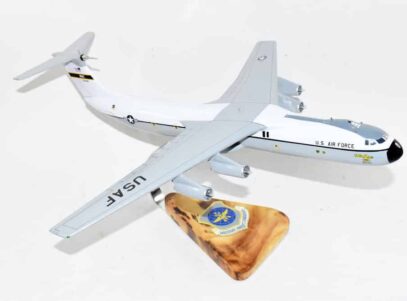 Military Airlift Command "Golden Bear"8088 C-141B Model