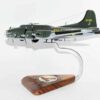 303rd BG 360th BS 'The Witches Tit' 42-5382 B-17F Model
