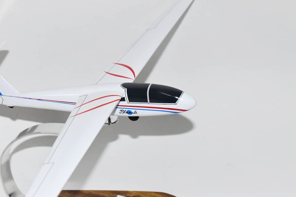 Blanik L-23 Glider Model