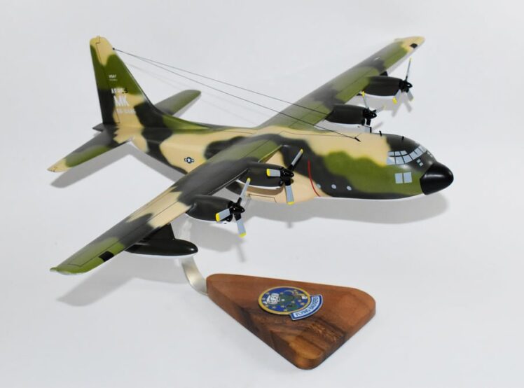 95th AS Flying badgers 440th AW 1974 C-130A Model