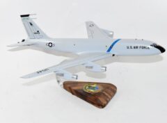 42nd Air Refueling Squadron 42nd Bomb Wing Loring AFB KC-135R Stratotanker Model