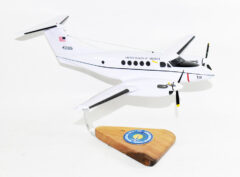 Beechcraft C-12F Huron, 58th MAS Special Air Missions Europe, 18-inch Mahogany Scale Model